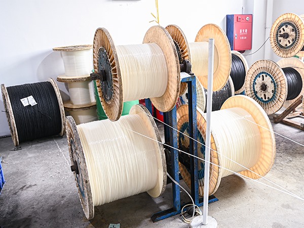 PVDF semi-finished products to be shaped