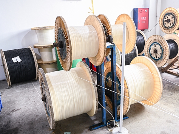 PVDF semi-finished products to be shaped